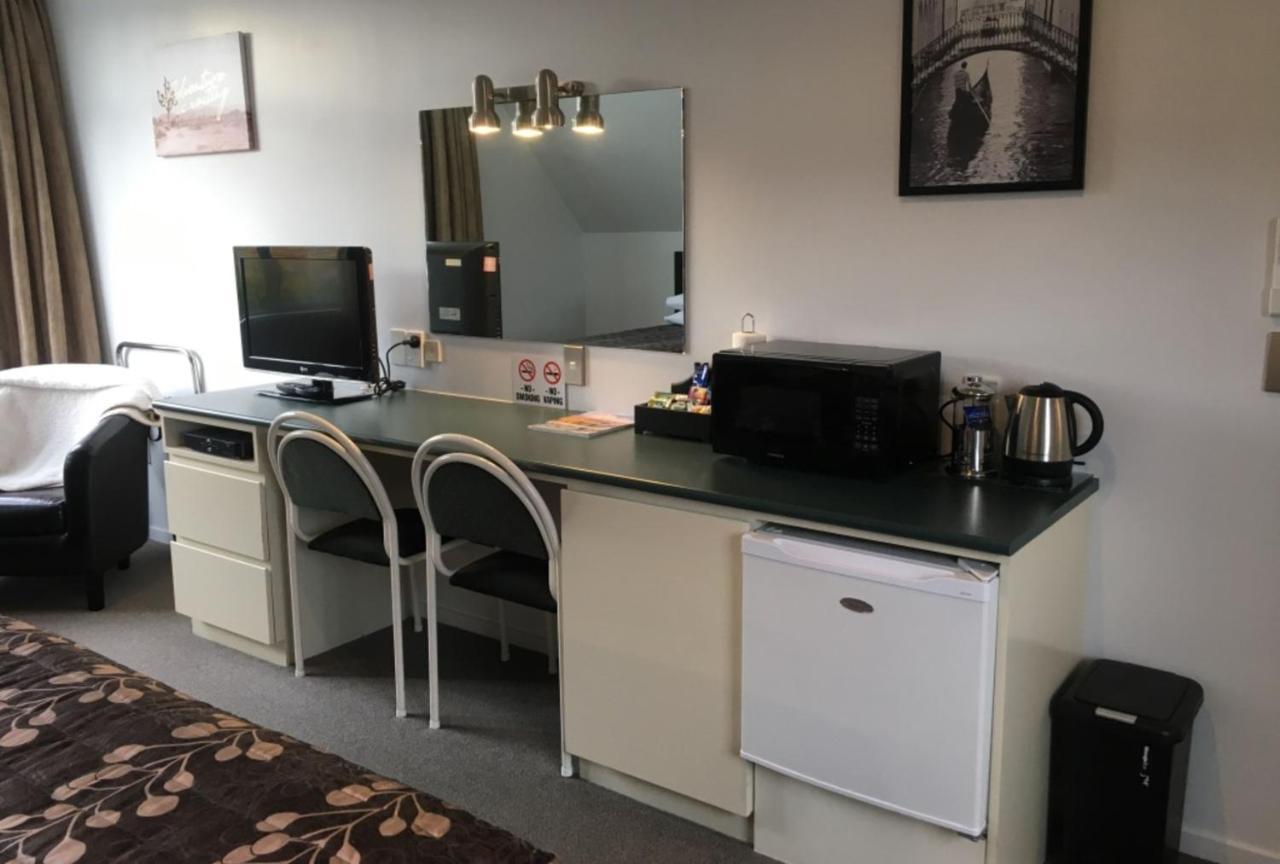 Colonial Manor Motel Cromwell Zewnętrze zdjęcie